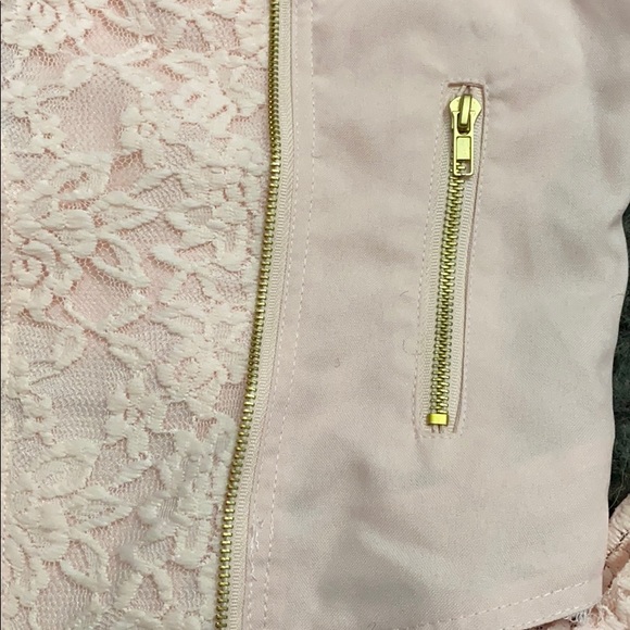 Lace jacket - Picture 3 of 4